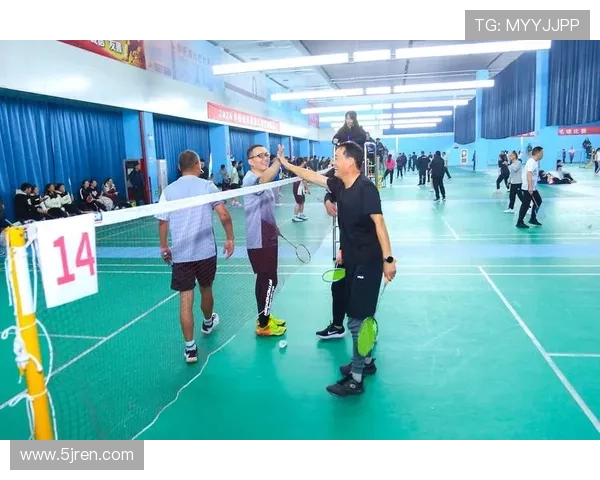 武汉羽毛球队比赛经验的创新与变革引发热议 武汉羽毛球队比赛经验的创新与变革引发热议