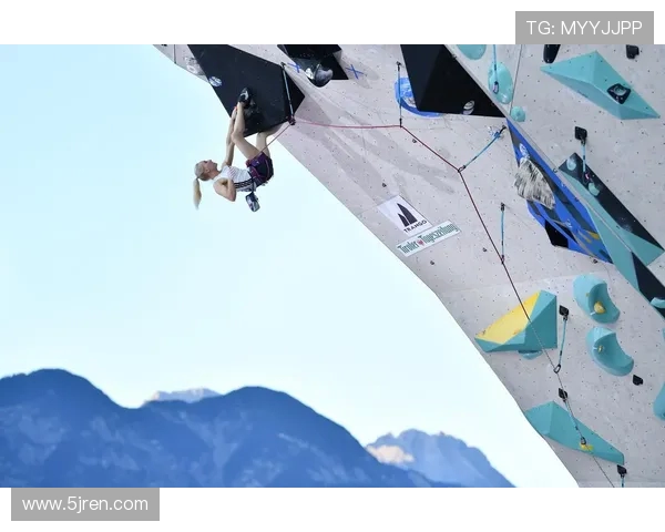 上海攀岩队在极限运动世界杯积分榜中以96分稳居第一名 上海攀岩队在极限运动世界杯积分榜中以96分稳居第一名